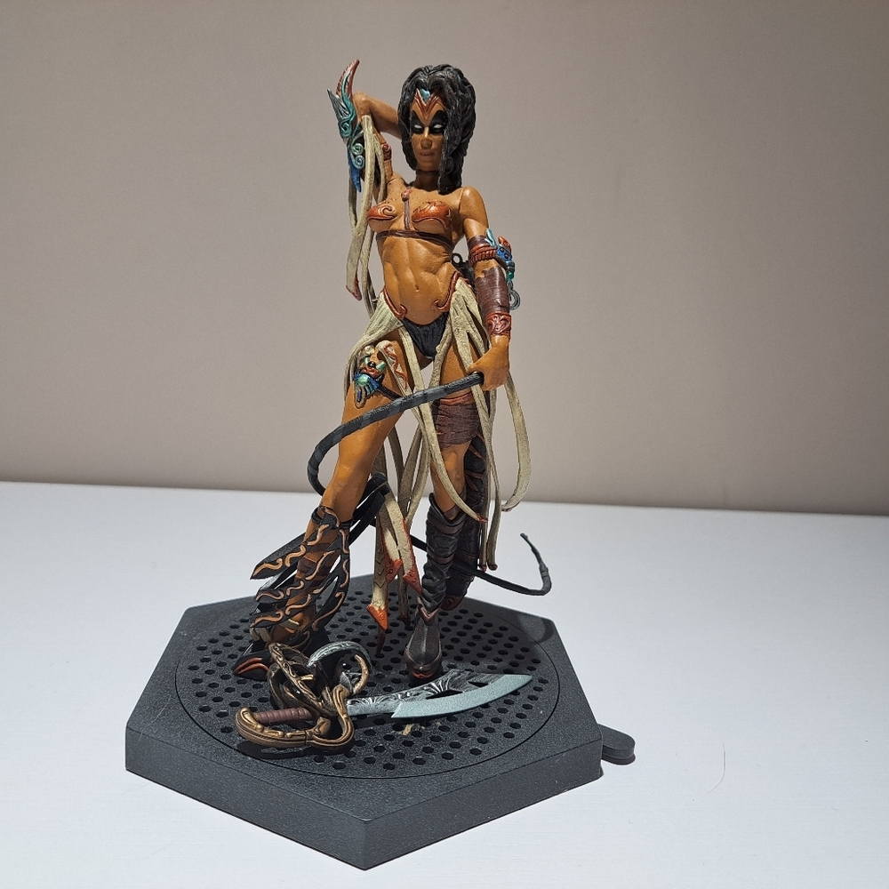 McFarlane Toys Spawn Series 23 Lilith Warrior Action Figure DAMAGED out of box